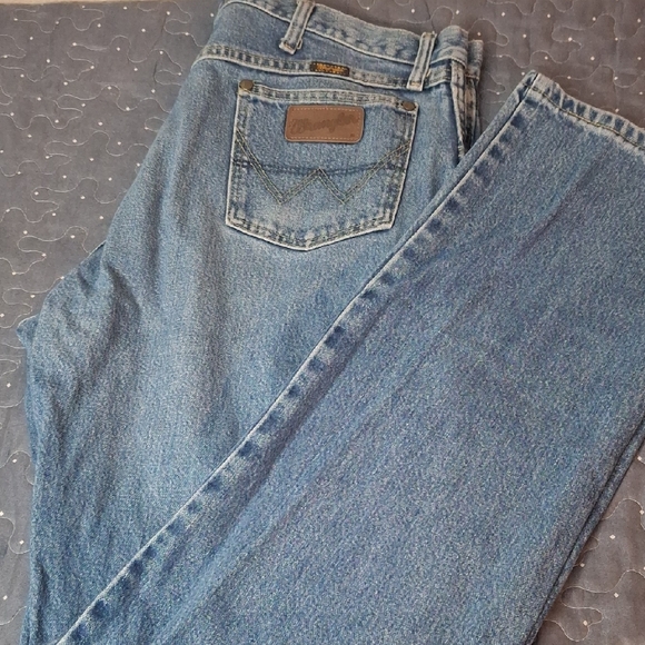 Wrangler George Straight Cowboy Cut Collection Jeans size 36 x 36 - Picture 1 of 5
